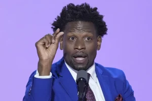 Lorenzo Sewell Net Worth