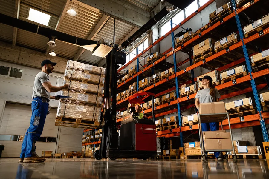 Maximising Efficiency with Warehouse Storage Solutions