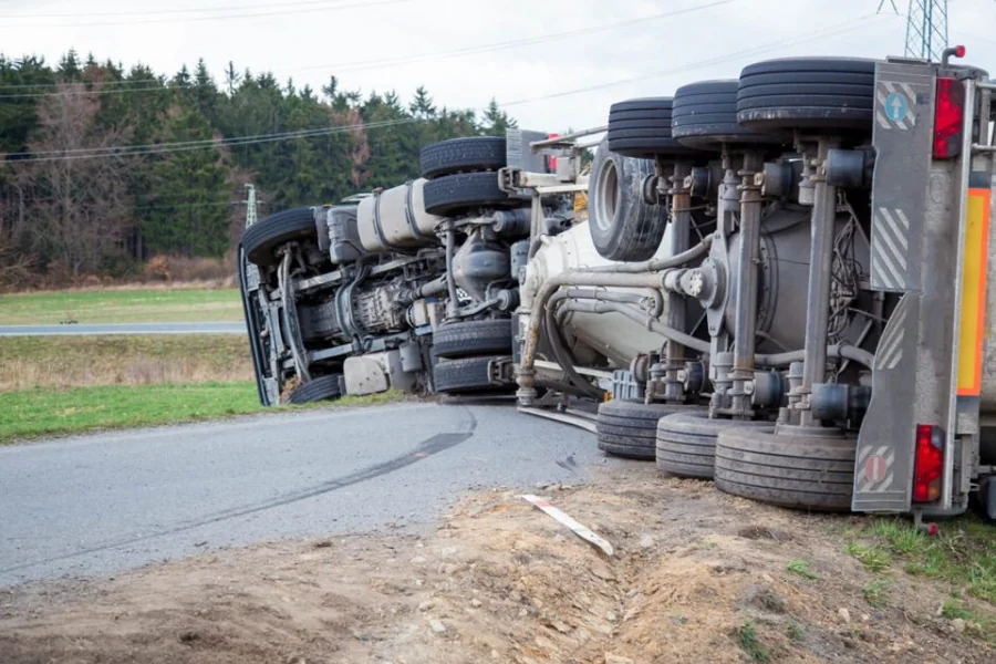 Why Commercial Truck Accident Cases Require a Different Legal Approach in Indianapolis